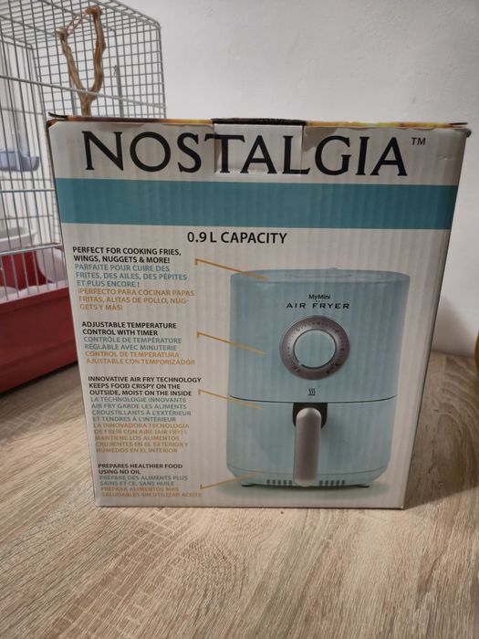 Vând mini  Air fryer Nostalgia