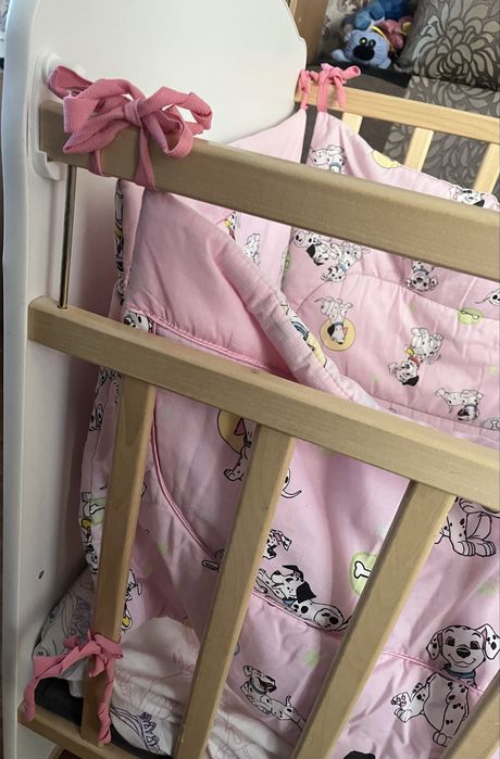 Продаю детскую кроватку