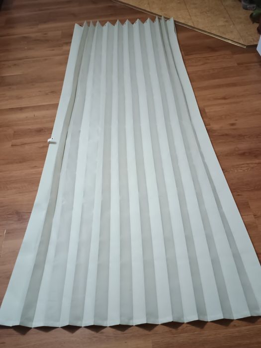 Продавам пердета за баня или вана