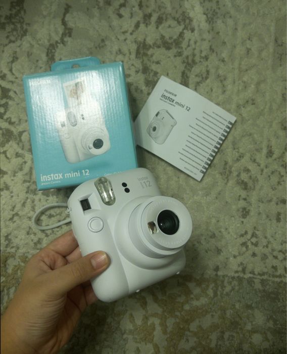 Фотоаппарат instax mini 12