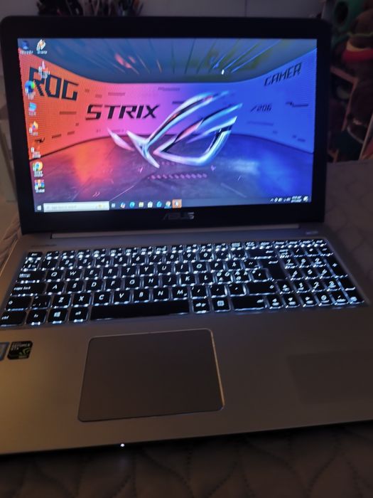 Laptop gaming Asus Rog i7 Ram 16Gb Gtx 4Gb ssd Windows 10 GTA FORTNITE CSGO ROBLOX