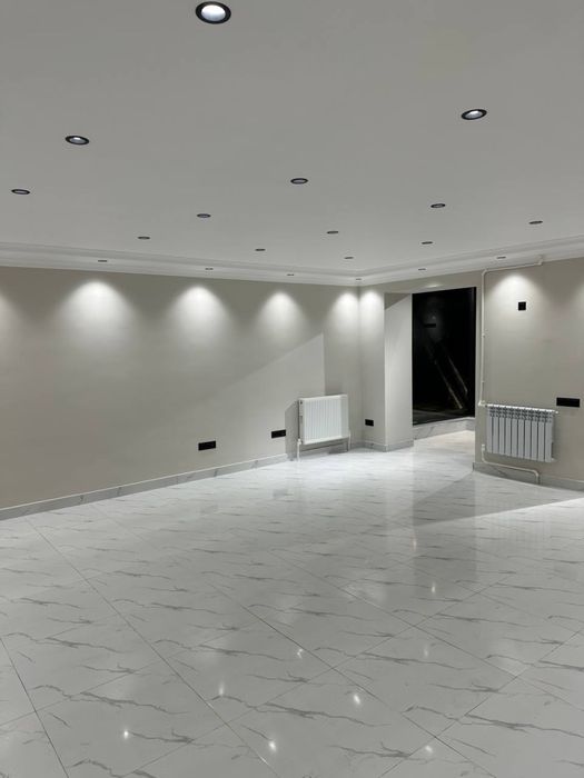 Срочна Продаётся Нежилой Помищения Под офис Чупонота 2я линия 85м2