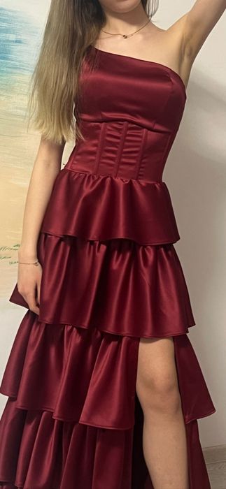 Rochie de ocazie,superba!