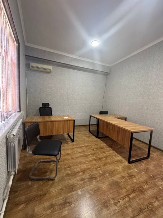 Яккасарайский. Братская могила.Шота Руставели сдаётся офис с мебелью