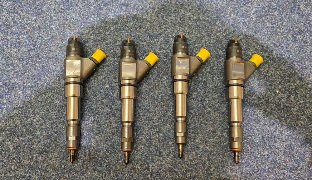 Injector camion Iveco Eurocargo Tector Cursor Diesel - Piese motoare camion