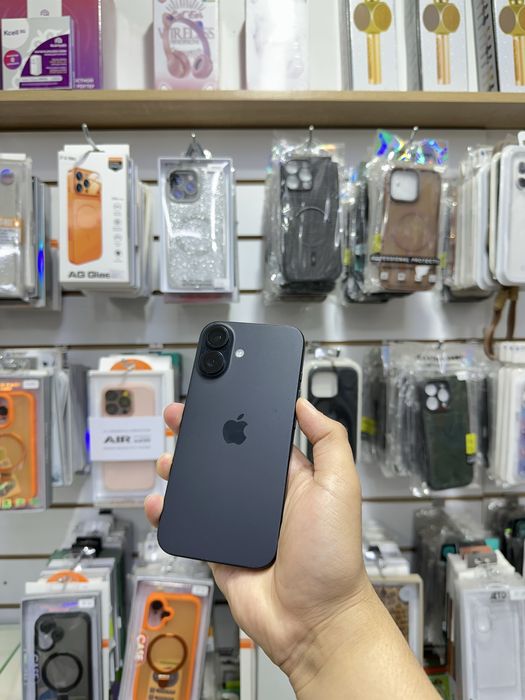 Iphone 16 black 5G 128GB 90%