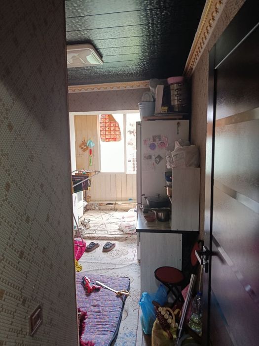 квартира.2/2/4.с ремонтом.рисивий базар.бакалей