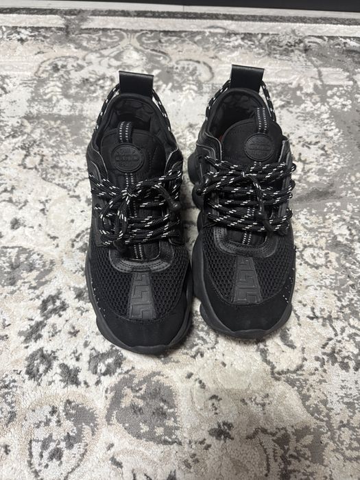 Versace chain reaction black