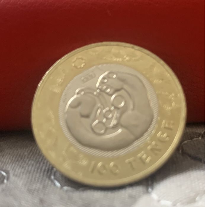 Продам монеты юбилейные