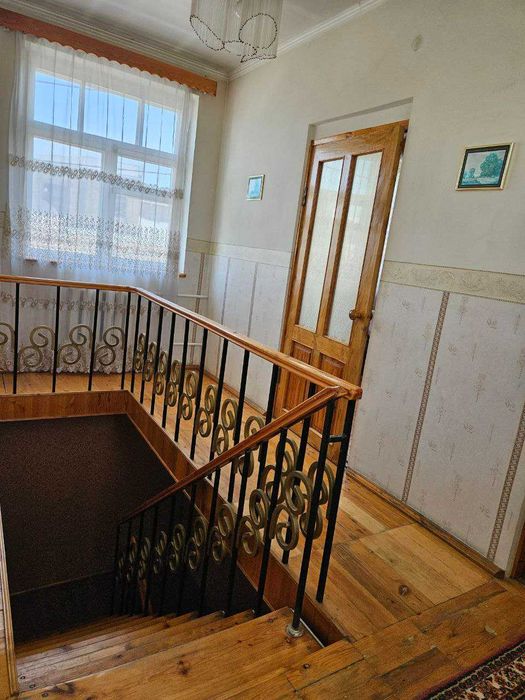 Госпиталь, Мирзо-Улугбекский район, продам 3х уровневый дом, 3 сотки