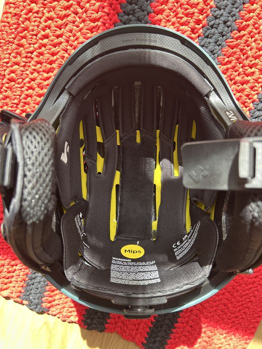 Casca schi Sweet Protection