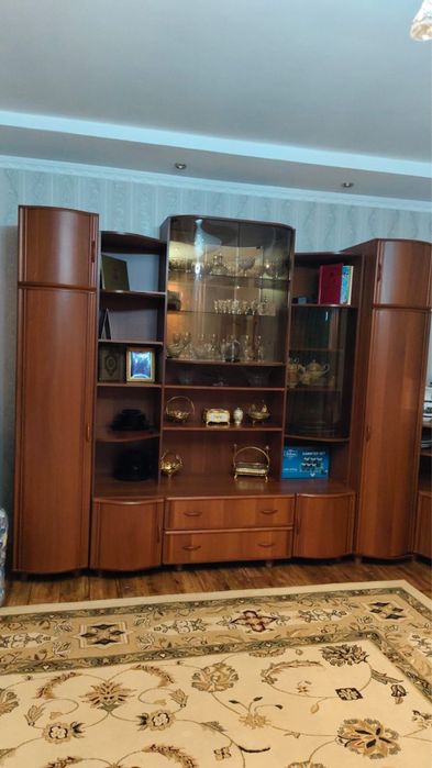 Стенка в гостиную