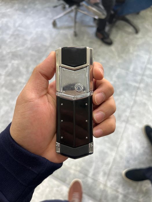 Vertu сатылады Продается Vertu