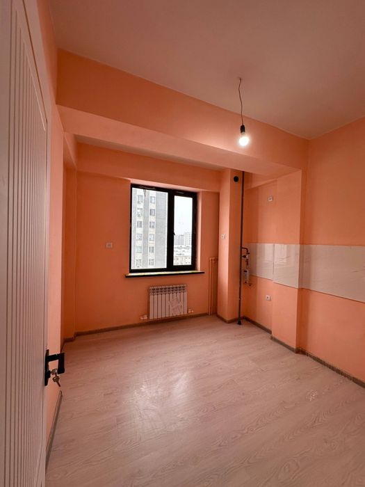 Nurafshonda (To‘ytepa) 1 xonali uy 2 xona qilingan 43 kv metr sotiladi