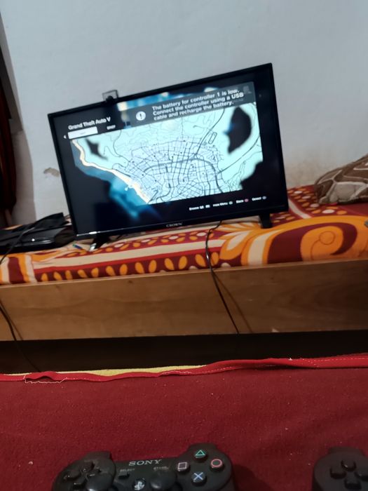 PlayStation 3 slim използване една година върви се с 92 игри