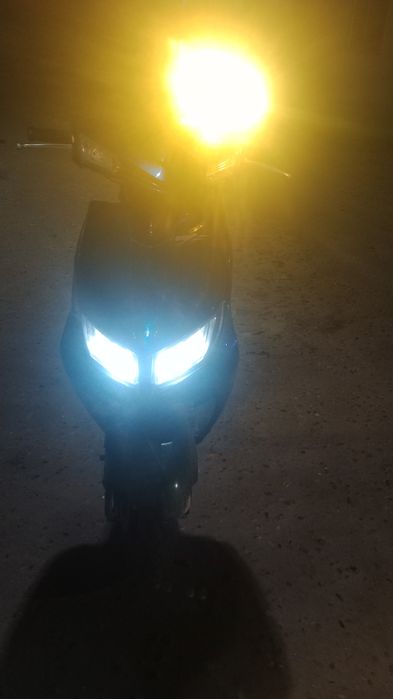 Продам м8 в хорошем состоянии