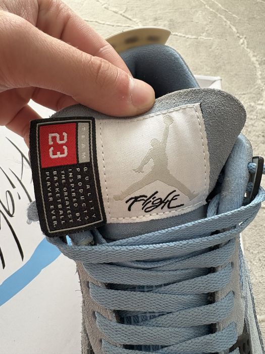 Air Jordan 4 Retro University Blue