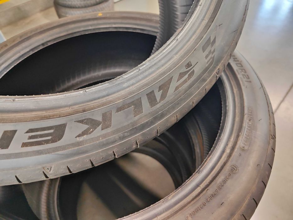 2бр.летни гуми 255/40/21 Falken