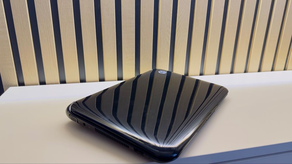 HP мини ноутбук. Intel(R) Atom(TM) CPU N455 1.66GHz