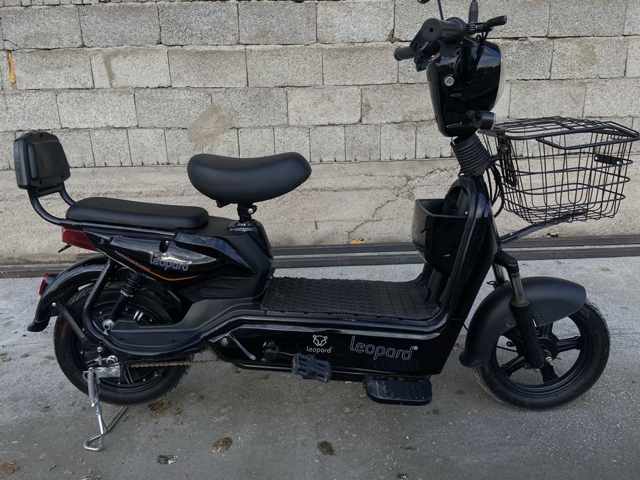 Скутер  леопард за 70к