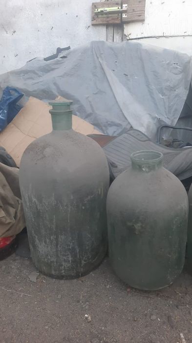 Продам бутылки стекляные
