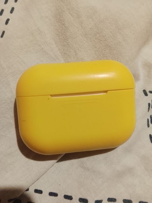 Продам наушники AirPodsPro