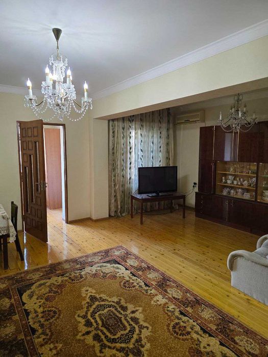 Продается   4х комнатная квартира на карасу 2