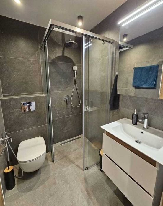 Дава се под наем Тристаен апартамент в Бургас, Меден рудник - зона А - 80 кв.м за 612 € - Снимка #3