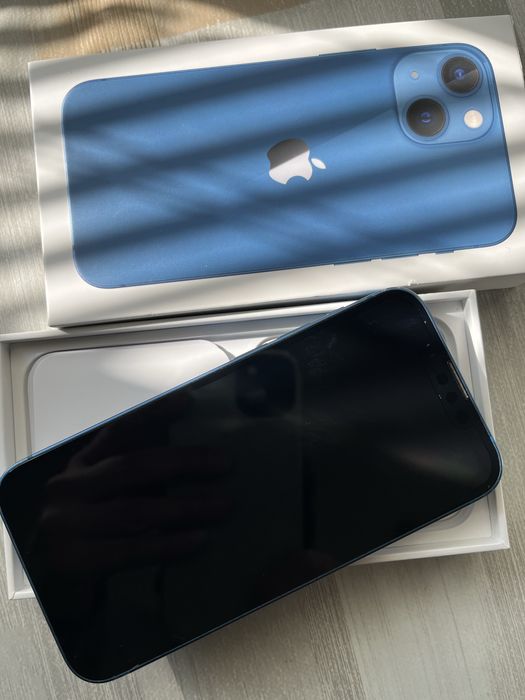 Iphone 13 mini син
