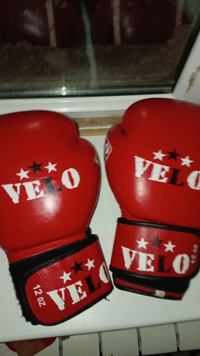 Бокс перчеткасы  Velo