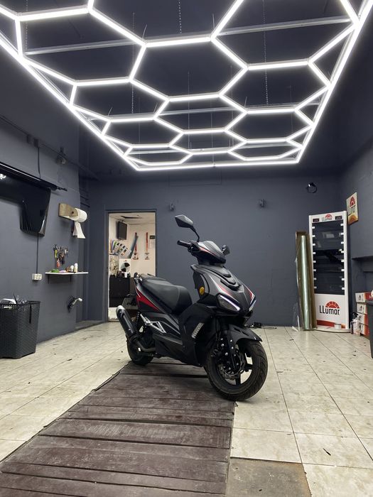 Scuter gt union 125 an 2024