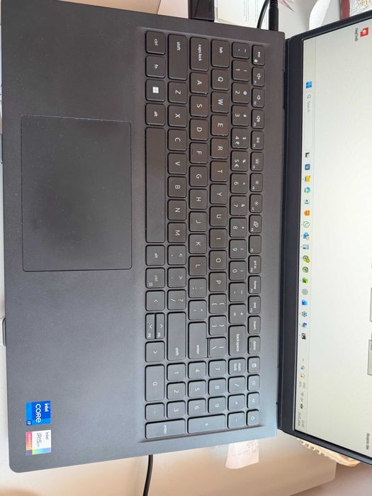 Vand laptop dell vostro