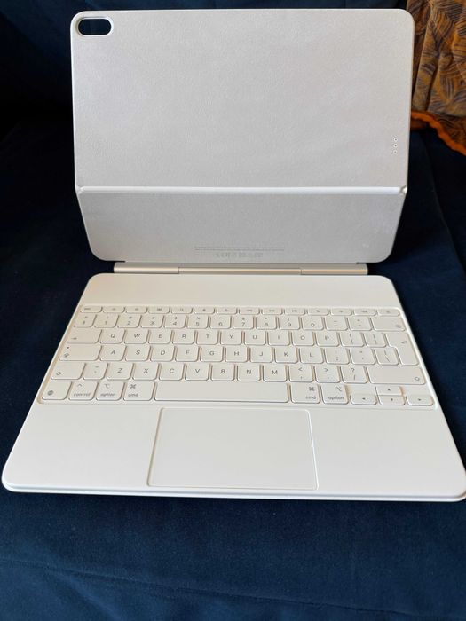 Magic Keyboard iPad Air 13" M3/M4 A3340
