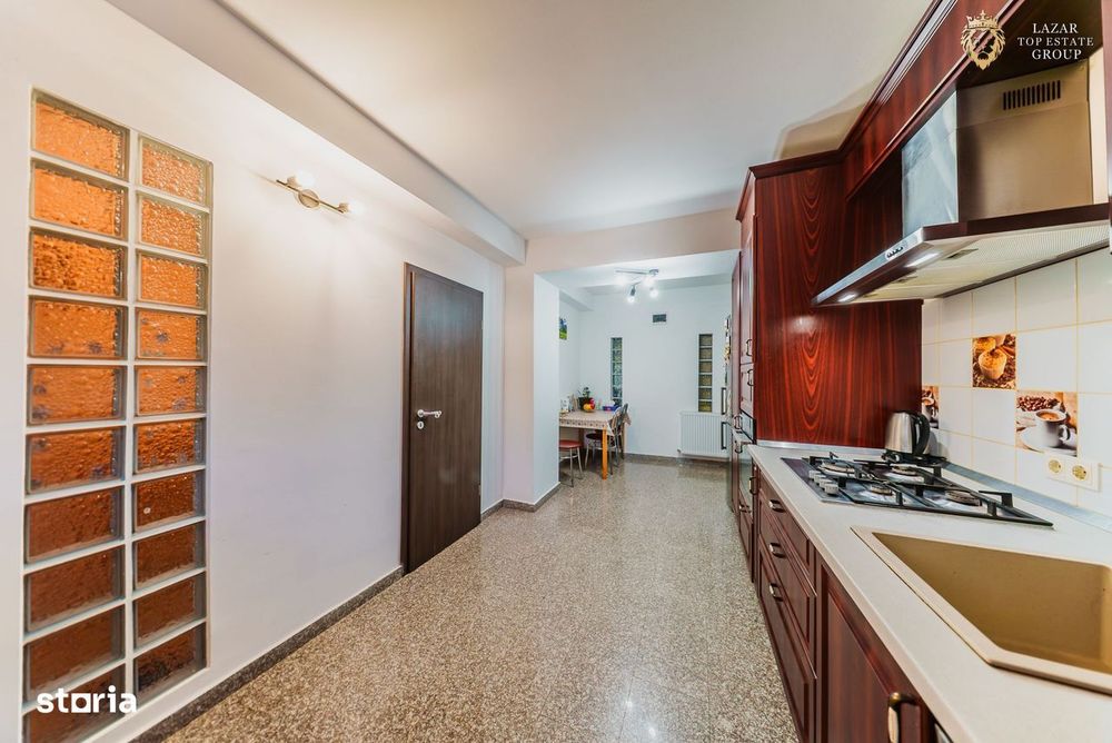 Casă premium 4 camere de vânzare in Urseni