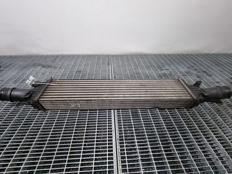 Radiator intercooler AUDI Q5 2.0 TDI 2008 - 2015 143CP 1968CC Manuala CAHA (1550) 8K0145805G Garantie