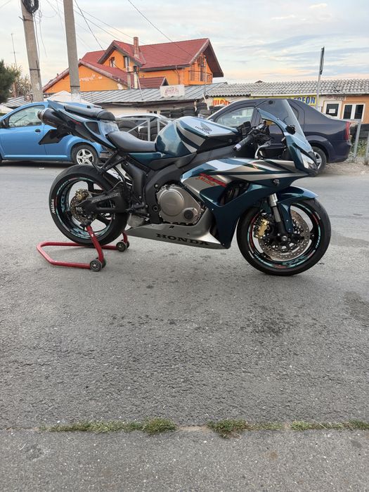 Honda cbr 1000rr