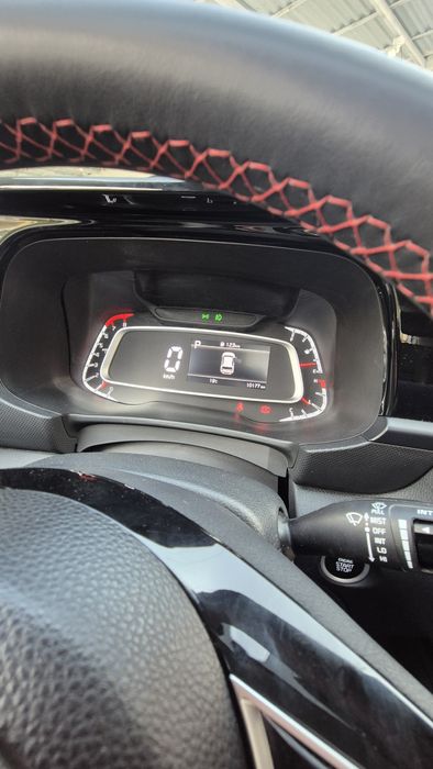 KIA Sonet Full, 3 pozitsiya lyuk bor.