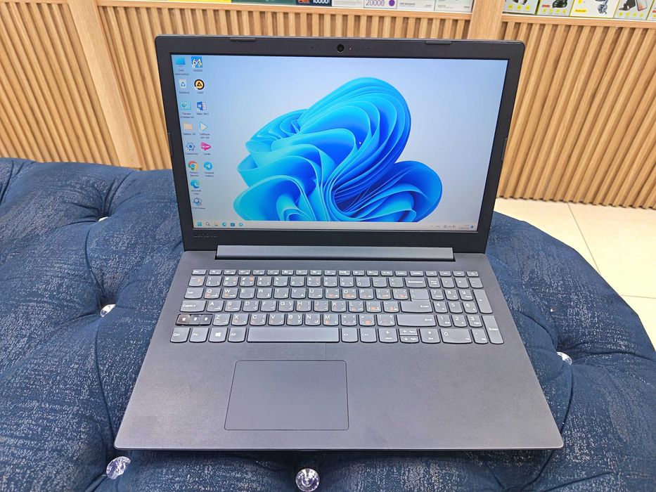 Lenovo core i3 8-pokoleniya