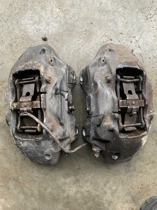 etieri fata Brembo Vw Touareg 7P 3.0 TDI 2011+/Cayenne