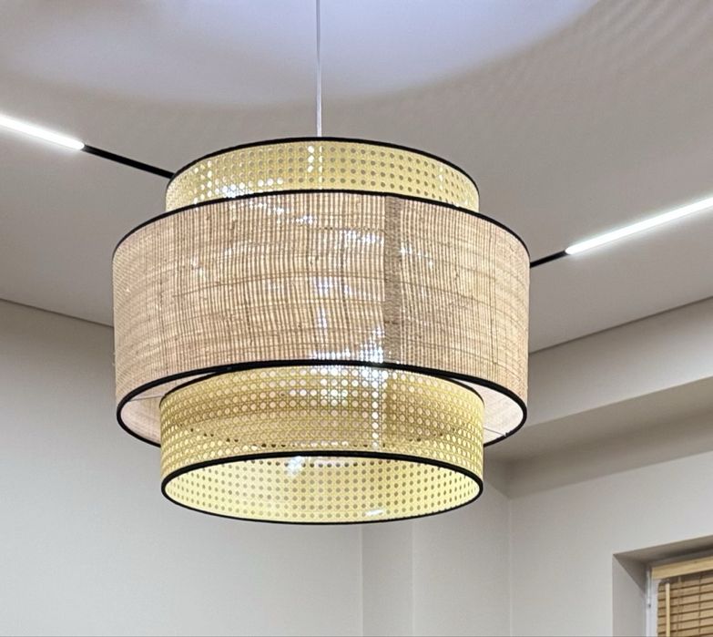 Люстра ротанговая