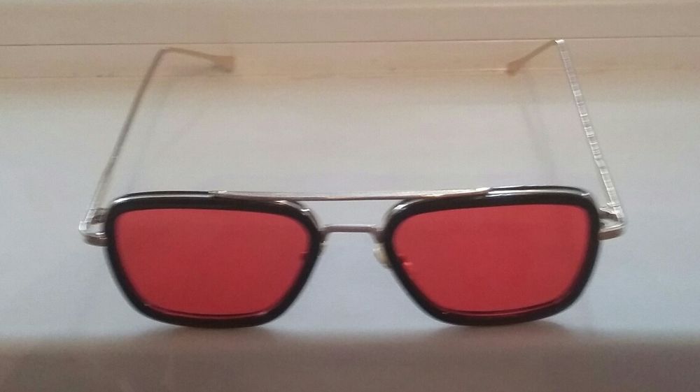 Тони Старк Слънчеви  IRON MEN