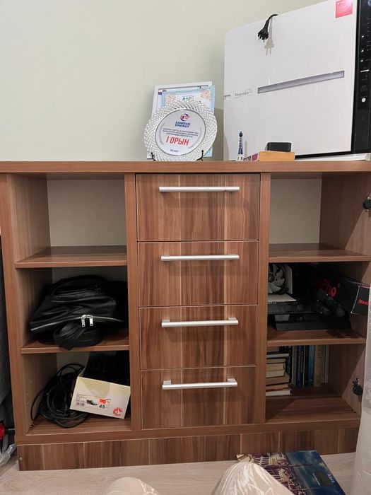 Спальный гарнитур