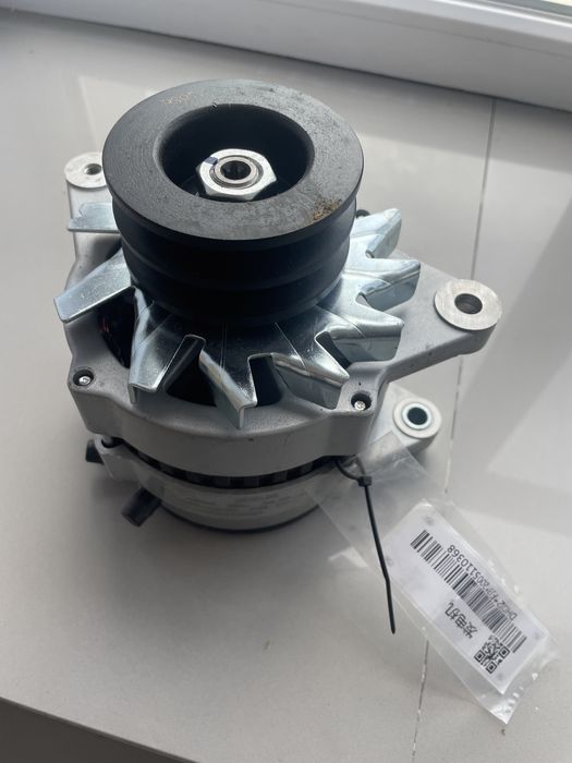 Генератрр на погрузчик