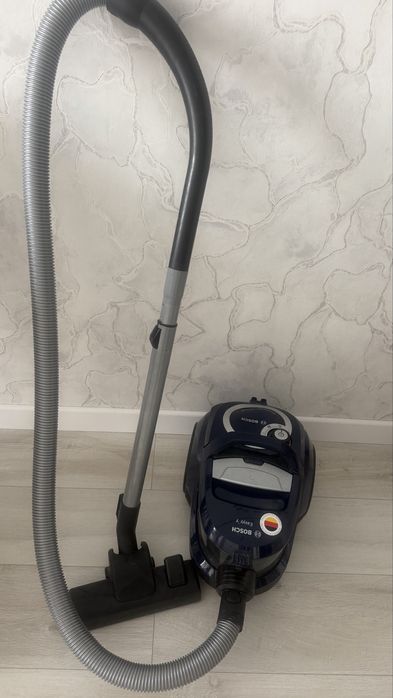 Пылесос BOSCH синий