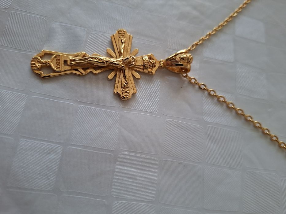 Кръст - медальон