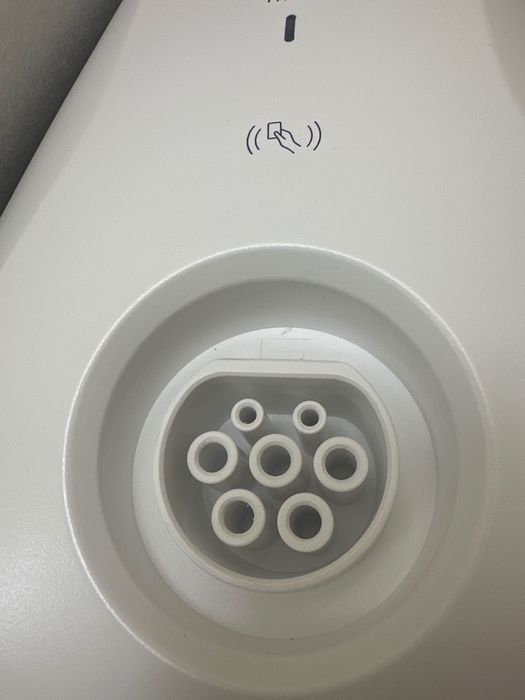 Byd elektromobillar uchun zaryadchik