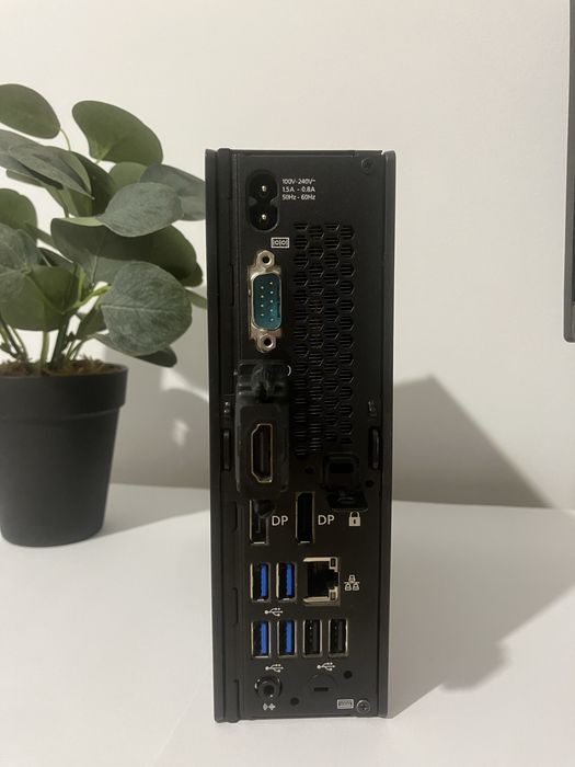 Fujitsu Esprimo Q957 Mini PC