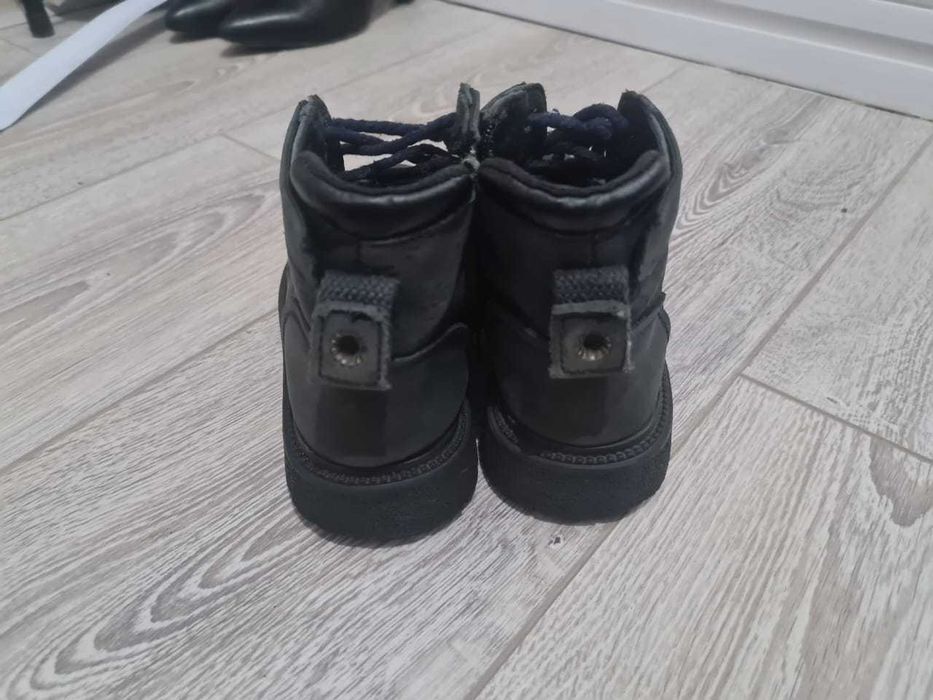 Детские ботинки кожаные
