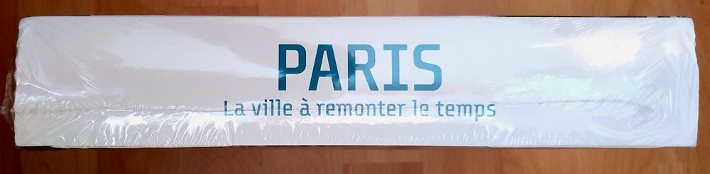 Tur virtual Paris KIT din DVD și carte