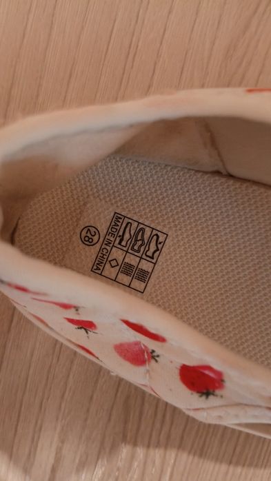 Мокасины на девочку